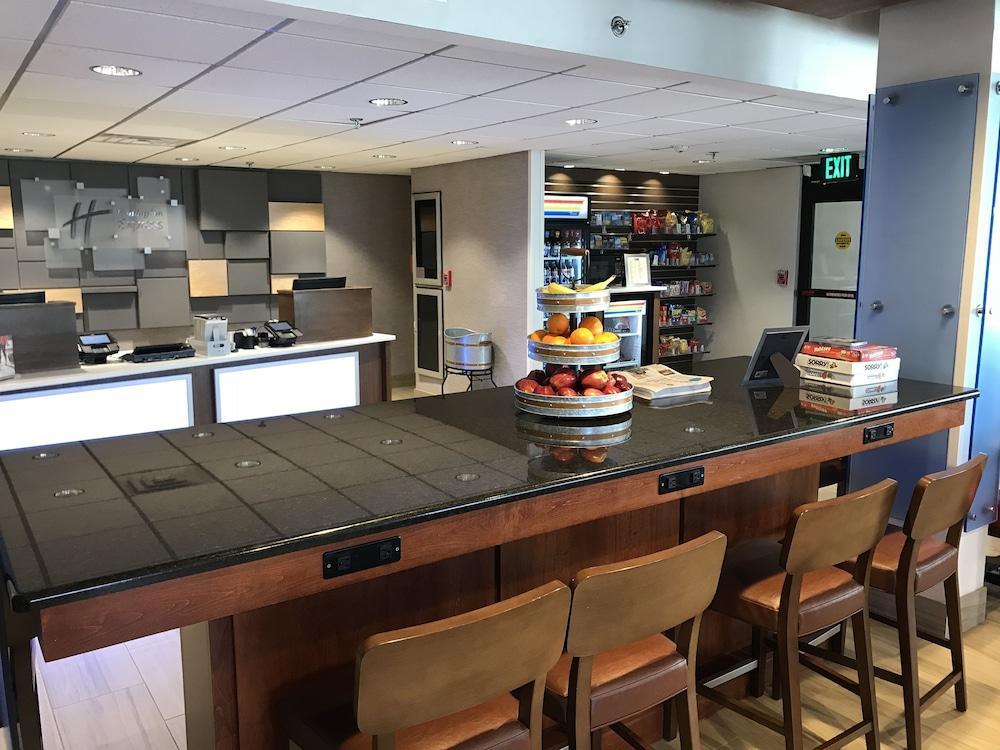 Holiday Inn Express Memphis Medical Center - Midtown By Ihg Esterno foto